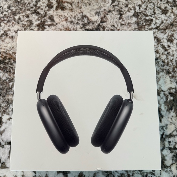 Apple AirPod Max - Picture 1 of 5